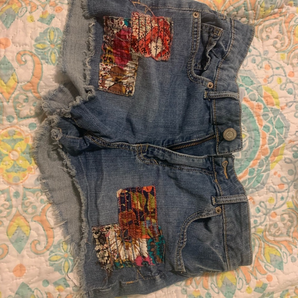 Aeropostale High Waisted Shorty